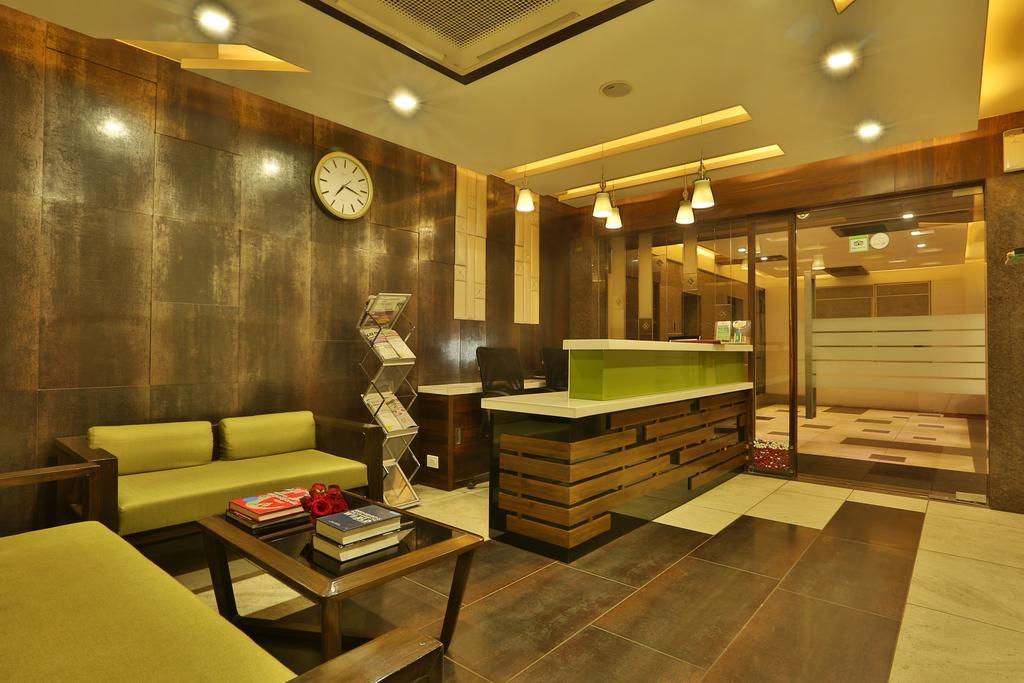 אחמדאבאד Hotel Kabir מראה חיצוני תמונה