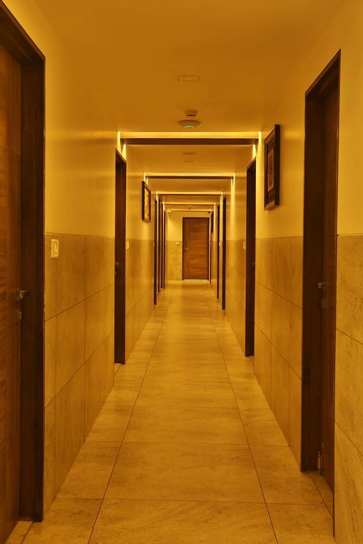 אחמדאבאד Hotel Kabir מראה חיצוני תמונה