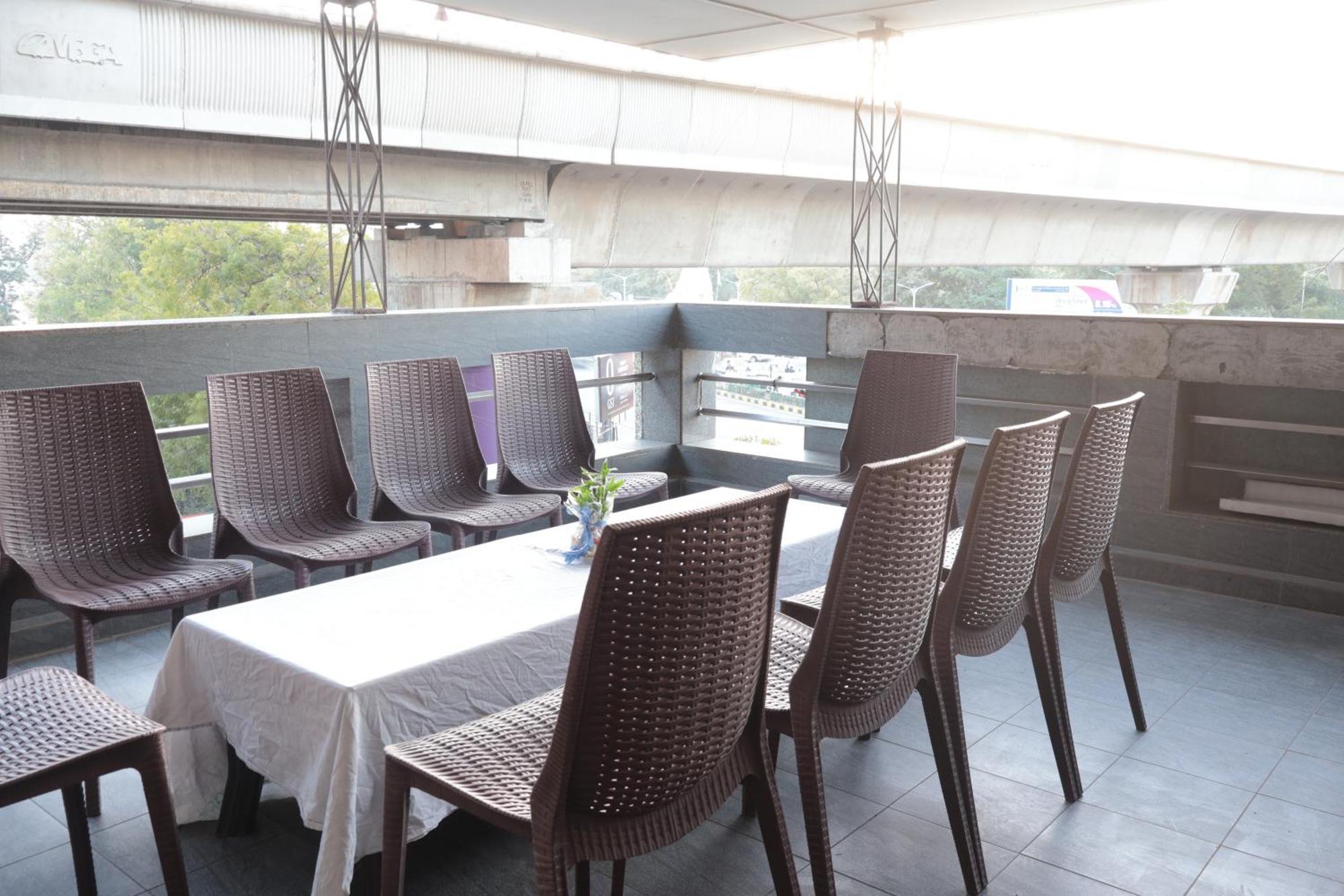 אחמדאבאד Hotel Kabir מראה חיצוני תמונה