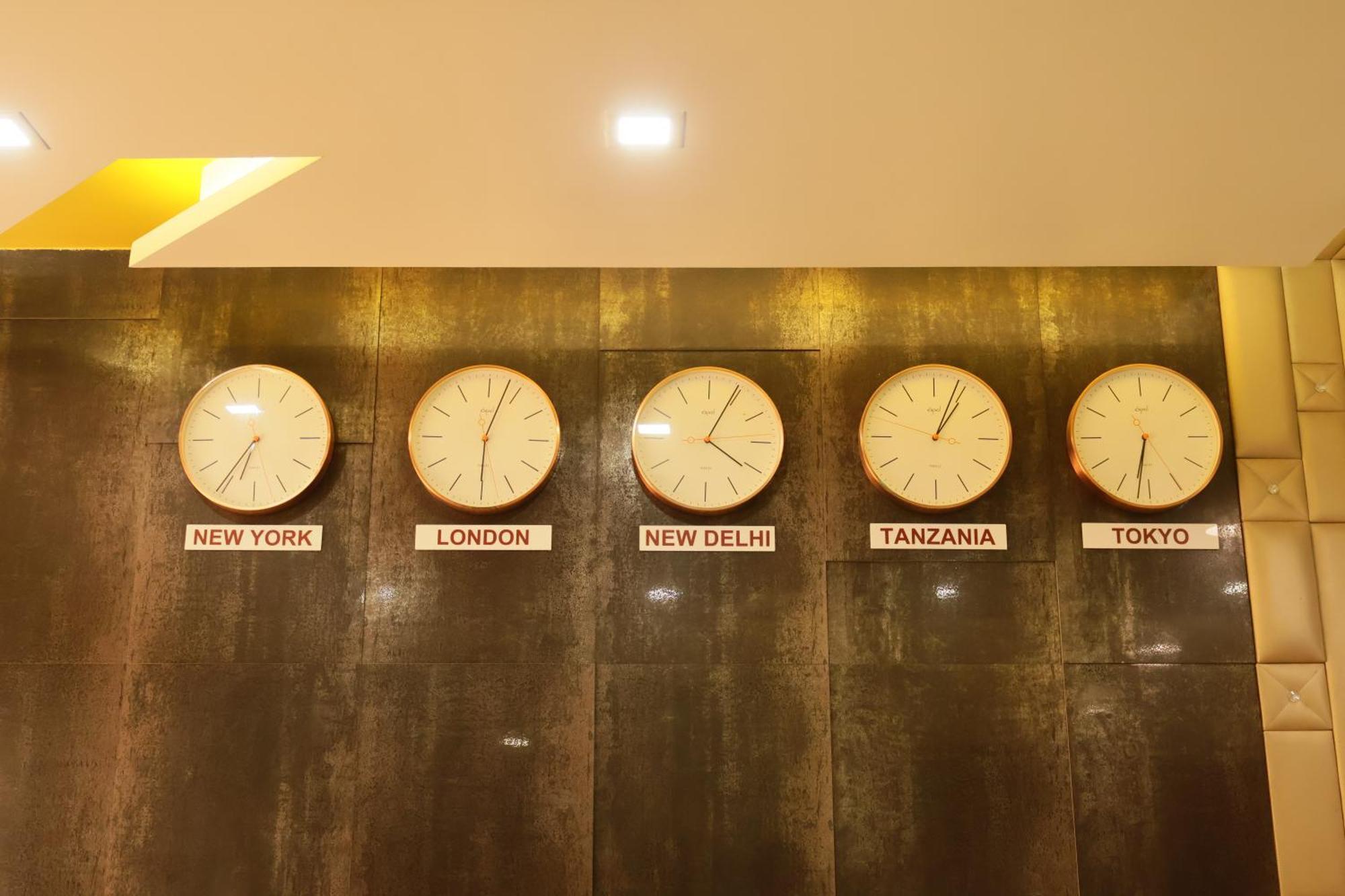 אחמדאבאד Hotel Kabir מראה חיצוני תמונה