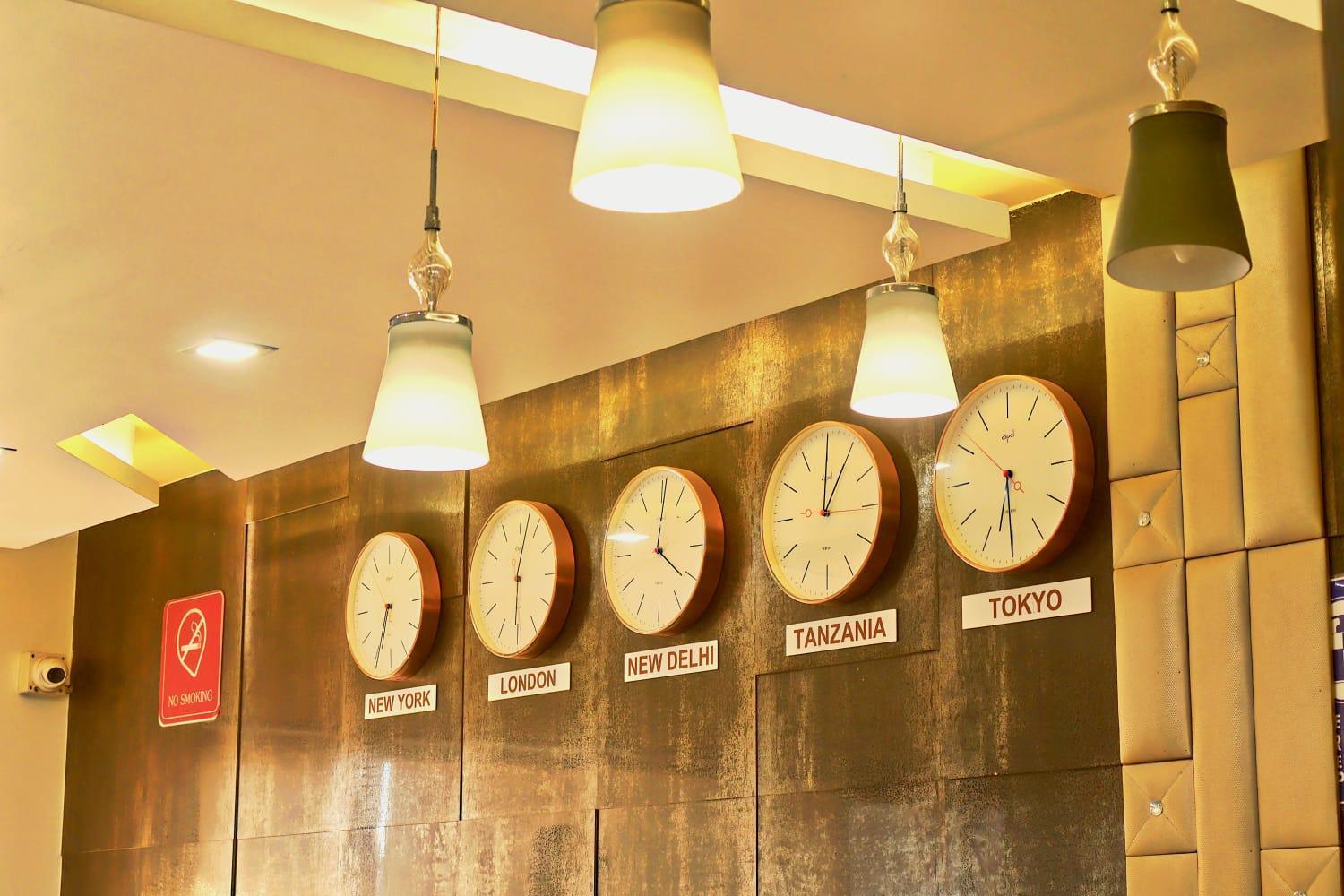 אחמדאבאד Hotel Kabir מראה חיצוני תמונה